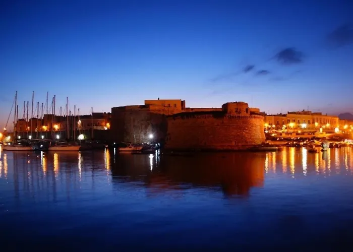 Bilocale Con Giardino Baia By Nonsolomare Vacanze Srlu شقة غالّيبولي