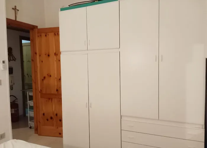 Bilocale Con Giardino Baia By Nonsolomare Vacanze Srlu شقة